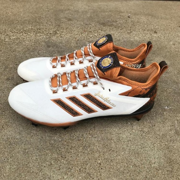 adidas jackie robinson cleats